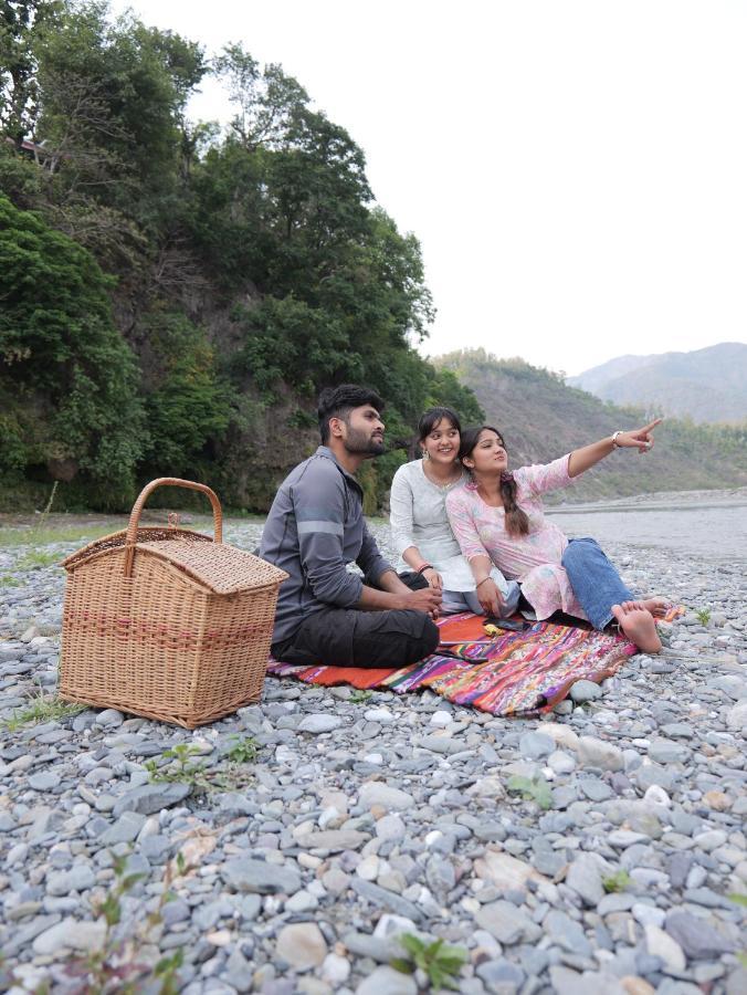Sukoon - A Wellness Resort, Uttarakhand Chuharpur Luaran gambar
