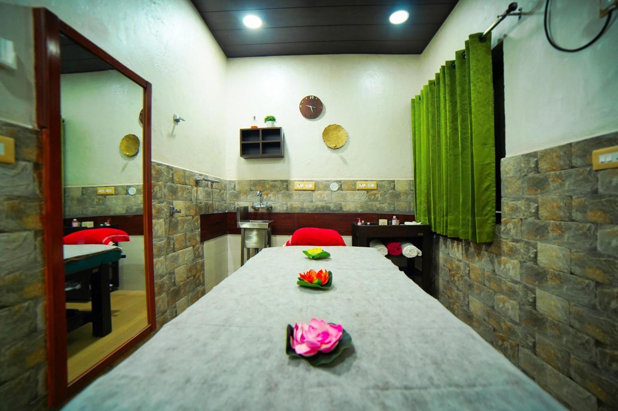 Sukoon - A Wellness Resort, Uttarakhand Chuharpur Luaran gambar